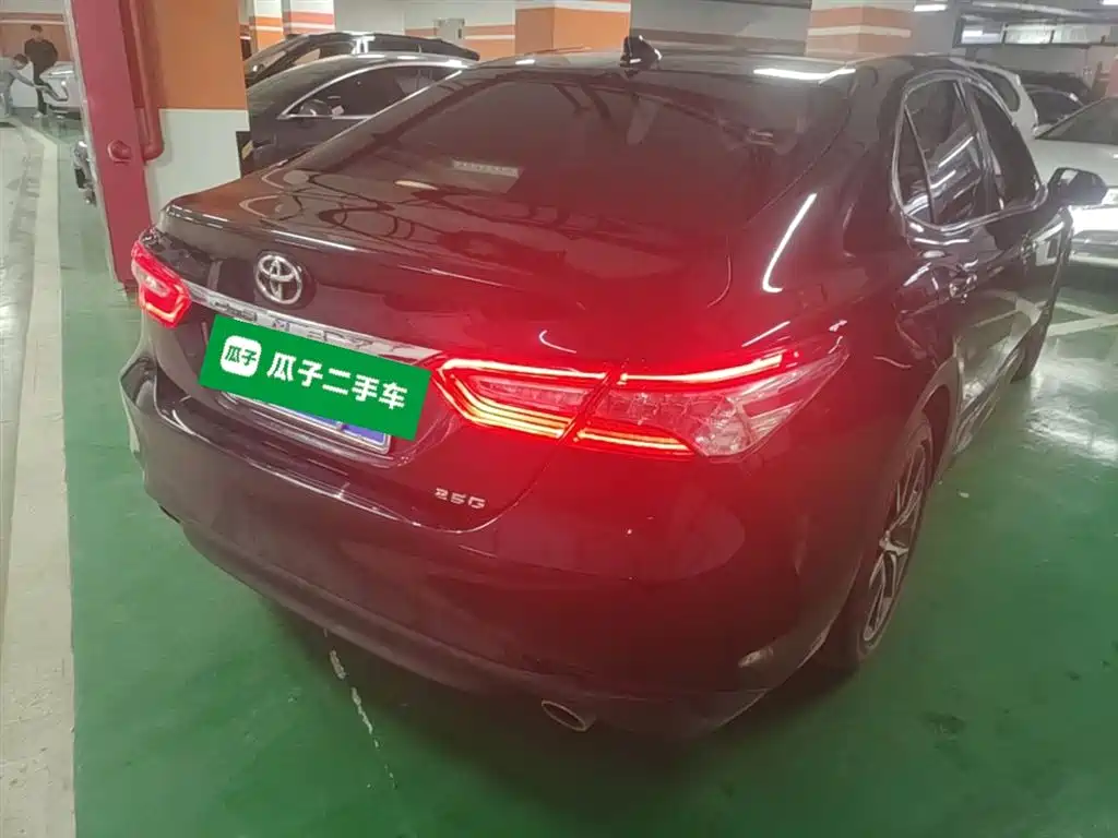Toyota Camry 2021 2.5G Luxury Edition фото 7