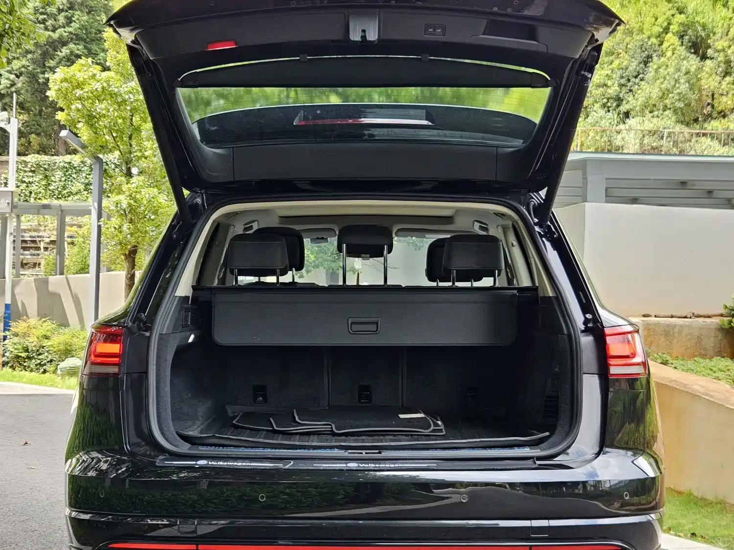 Фото 22 - Volkswagen Touareg