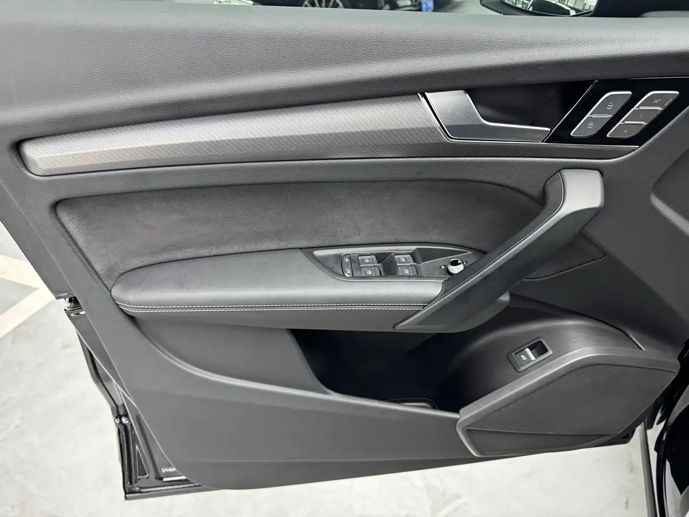 Фото 5 - Audi Q5L