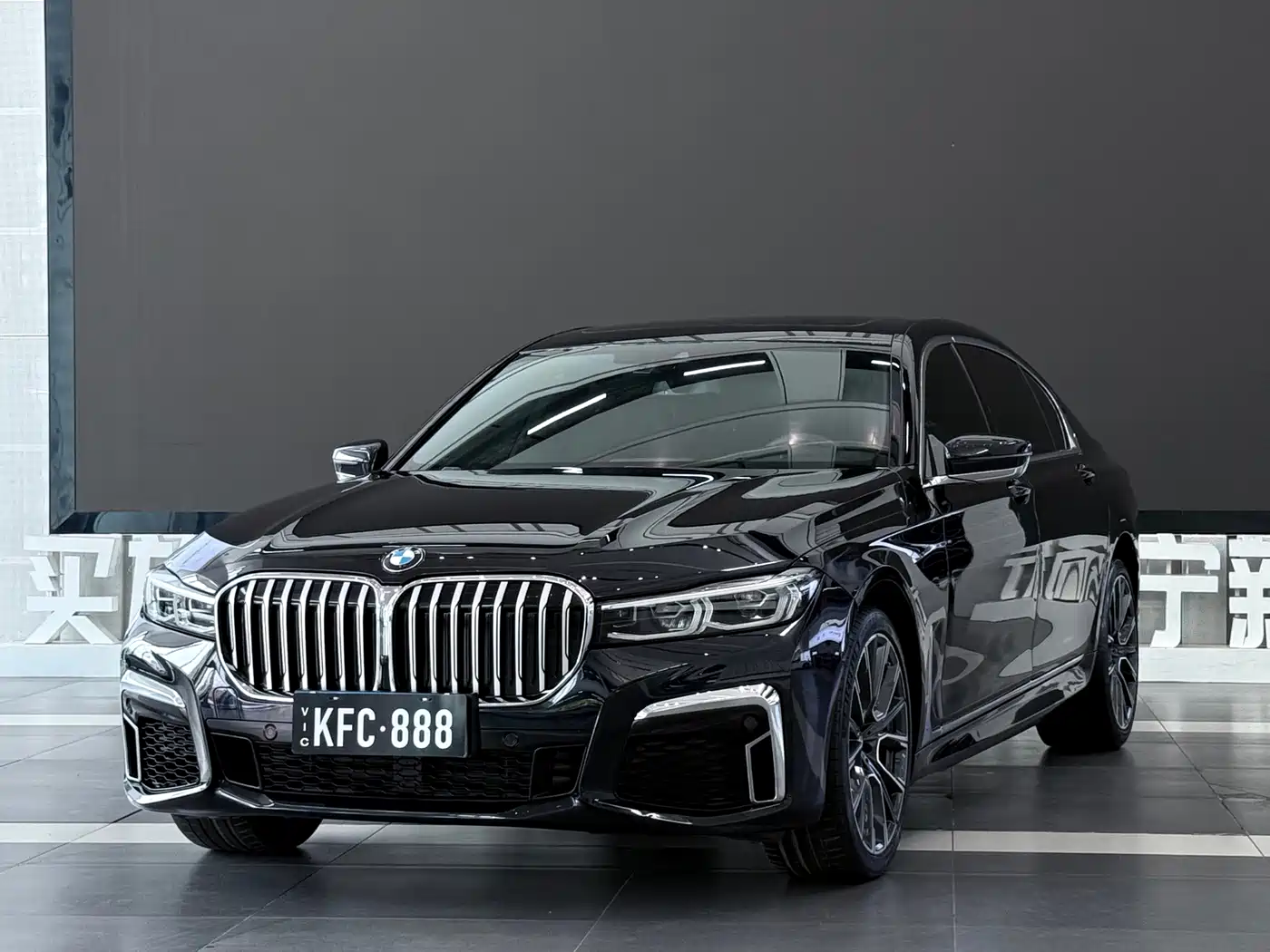 BMW 7 Series 2019 Facelift 740Li Leading M Sport Package