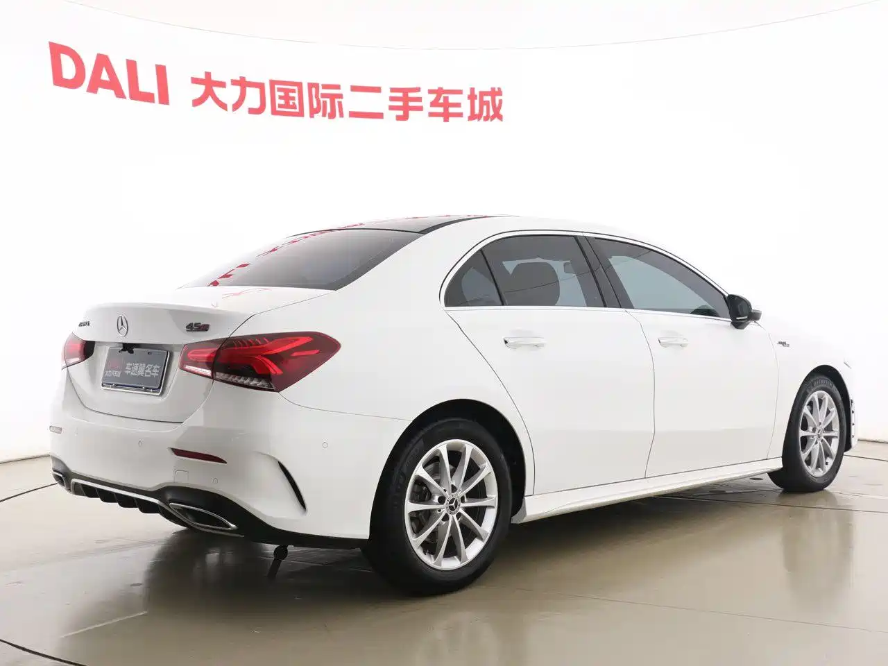 Mercedes-Benz A-Class 2020 A 200 L Sport Sedan фото 16