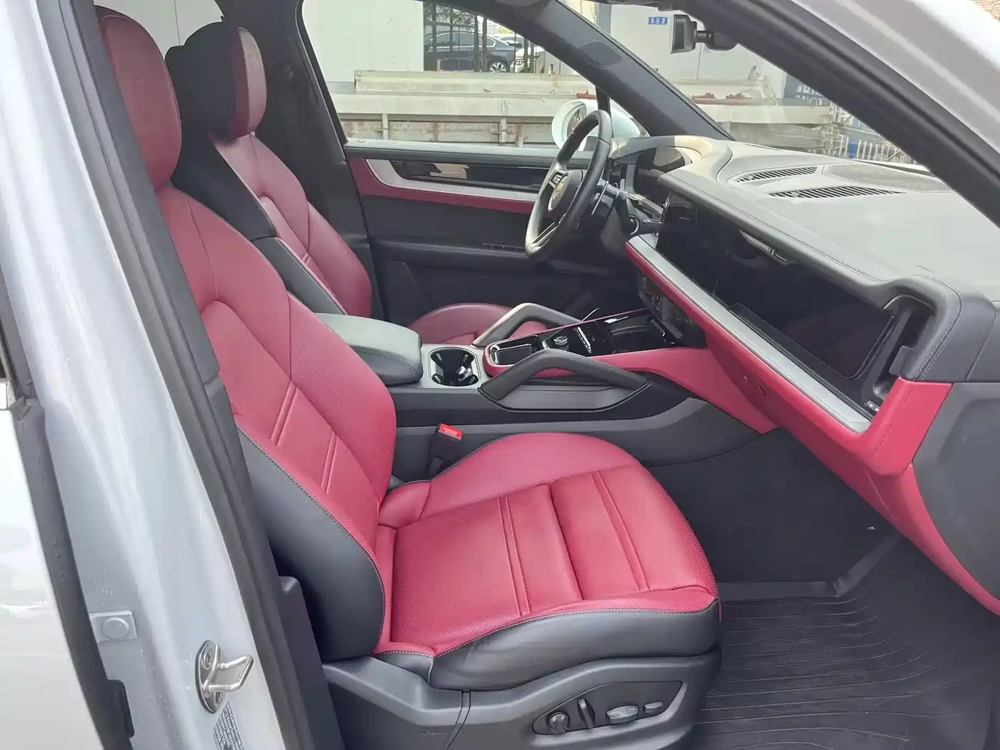 Porsche Cayenne 2024 Cayenne 3.0T фото 13