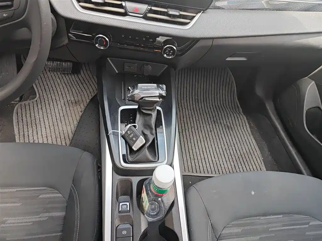 Chevrolet Monza 2023 1.5L DCT Enjoyment Edition фото 14