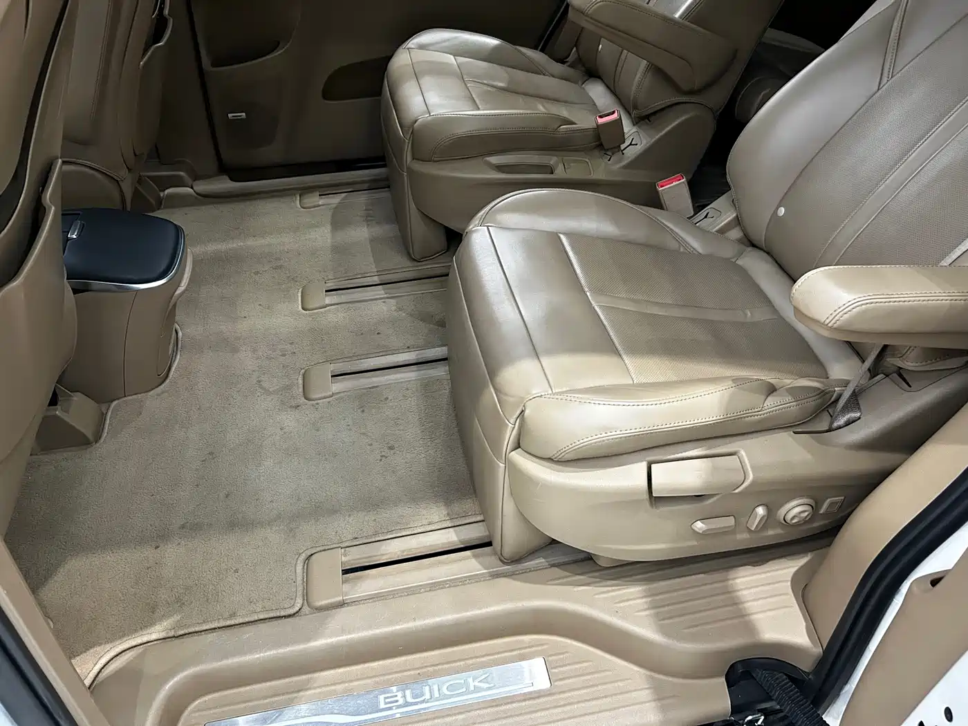 Buick GL8 2017 ES 28T Flagship China V фото 7