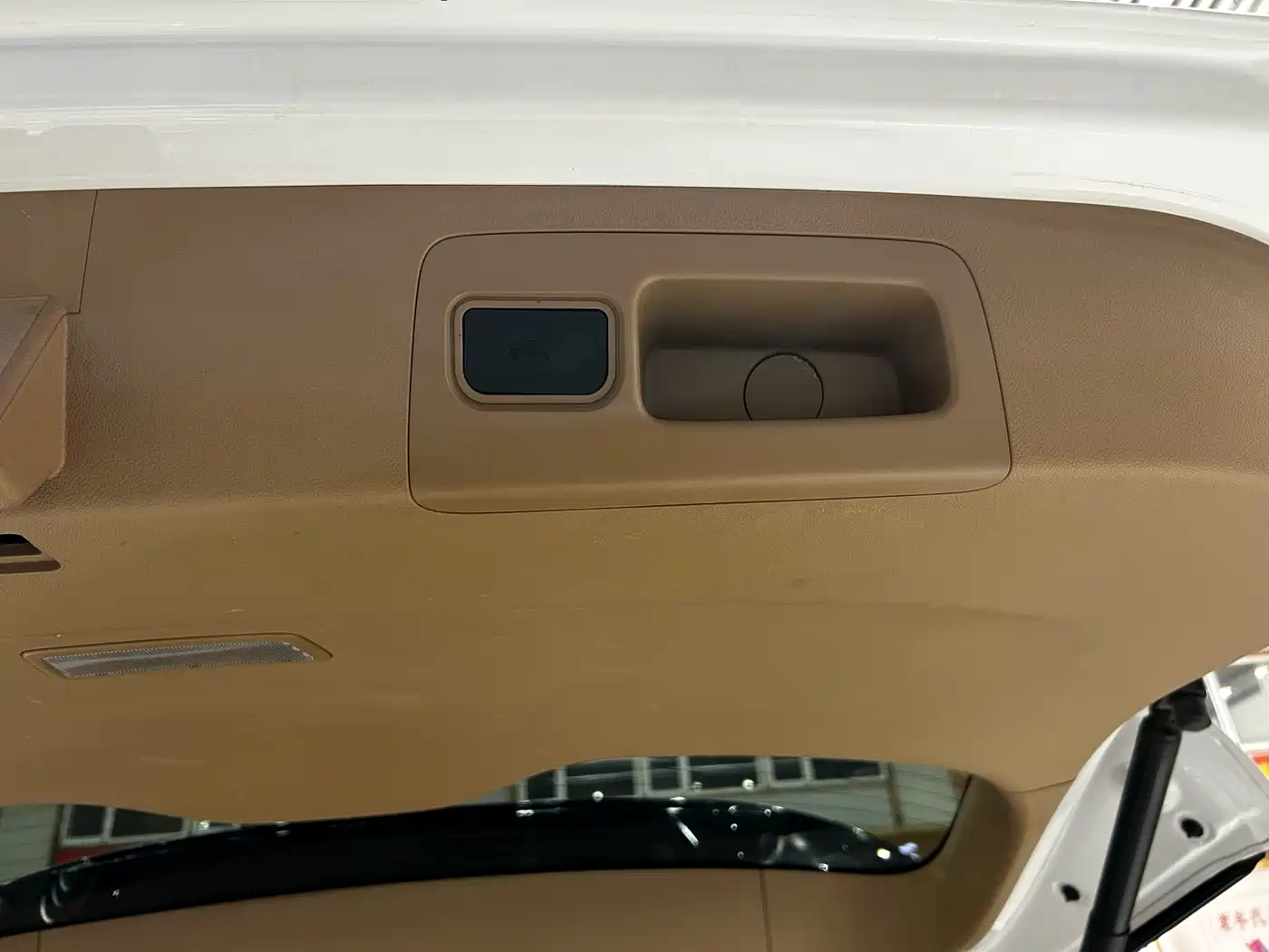 Buick GL8 2017 ES 28T Flagship China V фото 14