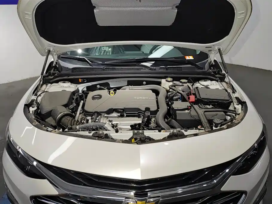 Chevrolet Malibu XL 2023 1.5T RS Edition фото 10