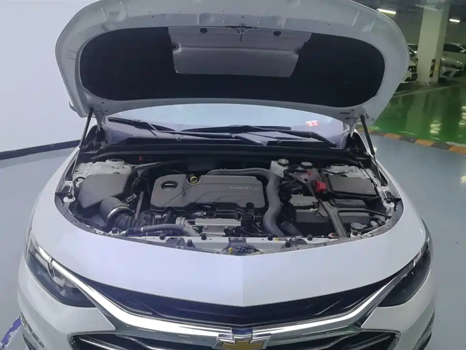 Chevrolet Malibu XL 2023 1.5T RS Edition фото 10