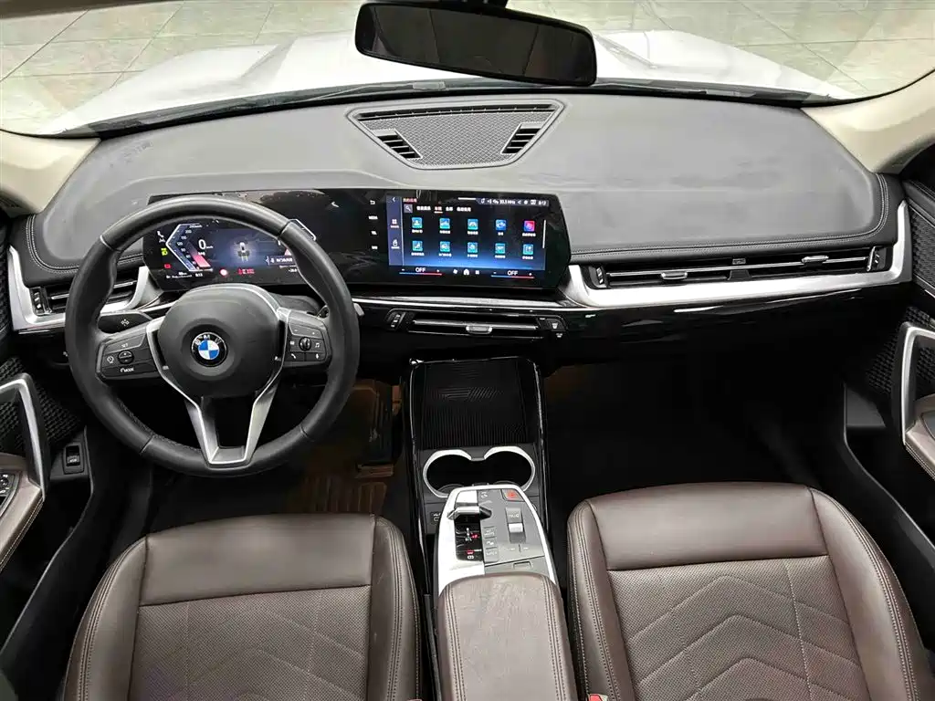BMW X1 2023 sDrive20Li X Design Package фото 2