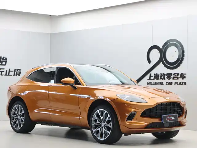  Aston Martin Aston Martin DBX 2022 3.0T STRAIGHT-SIX