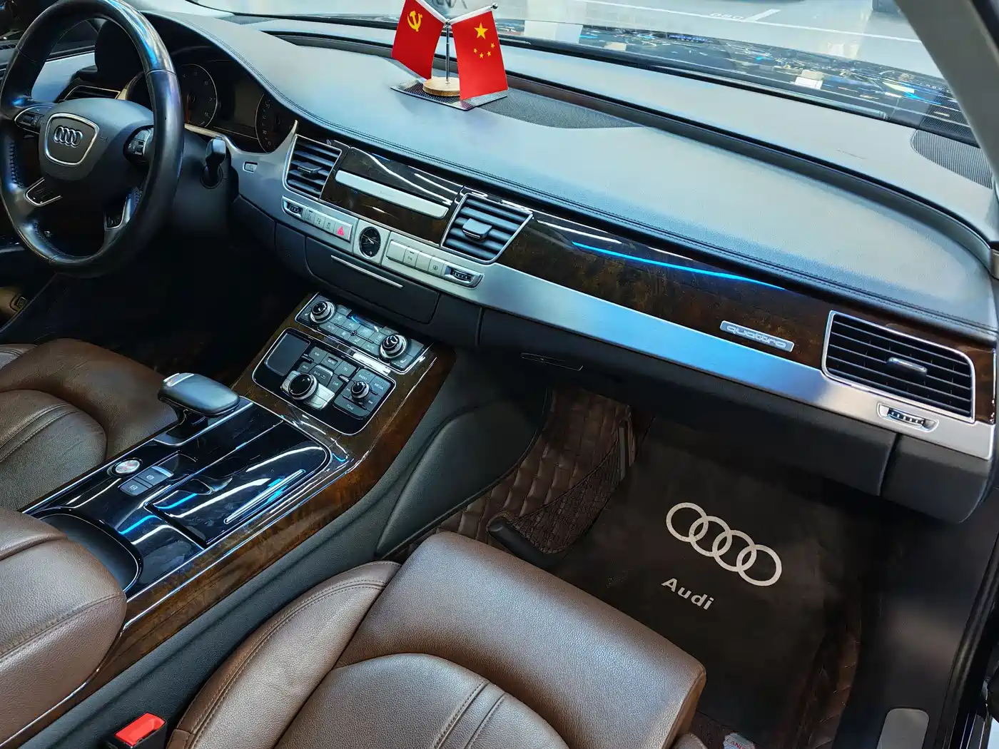 Audi A8 2017 A8L 45 TFSI quattro Comfort фото 18