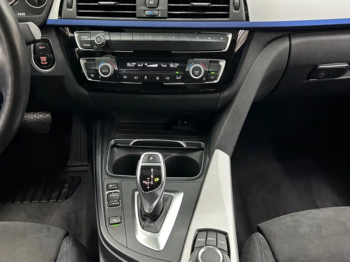 BMW 4 Series 2017 425i Gran Coupe Leading M Sport Package фото 15