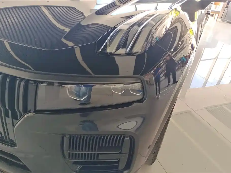 Lynk & Co 09 EM-P 2021 2.0T PHEV Halo 6-seater фото 5