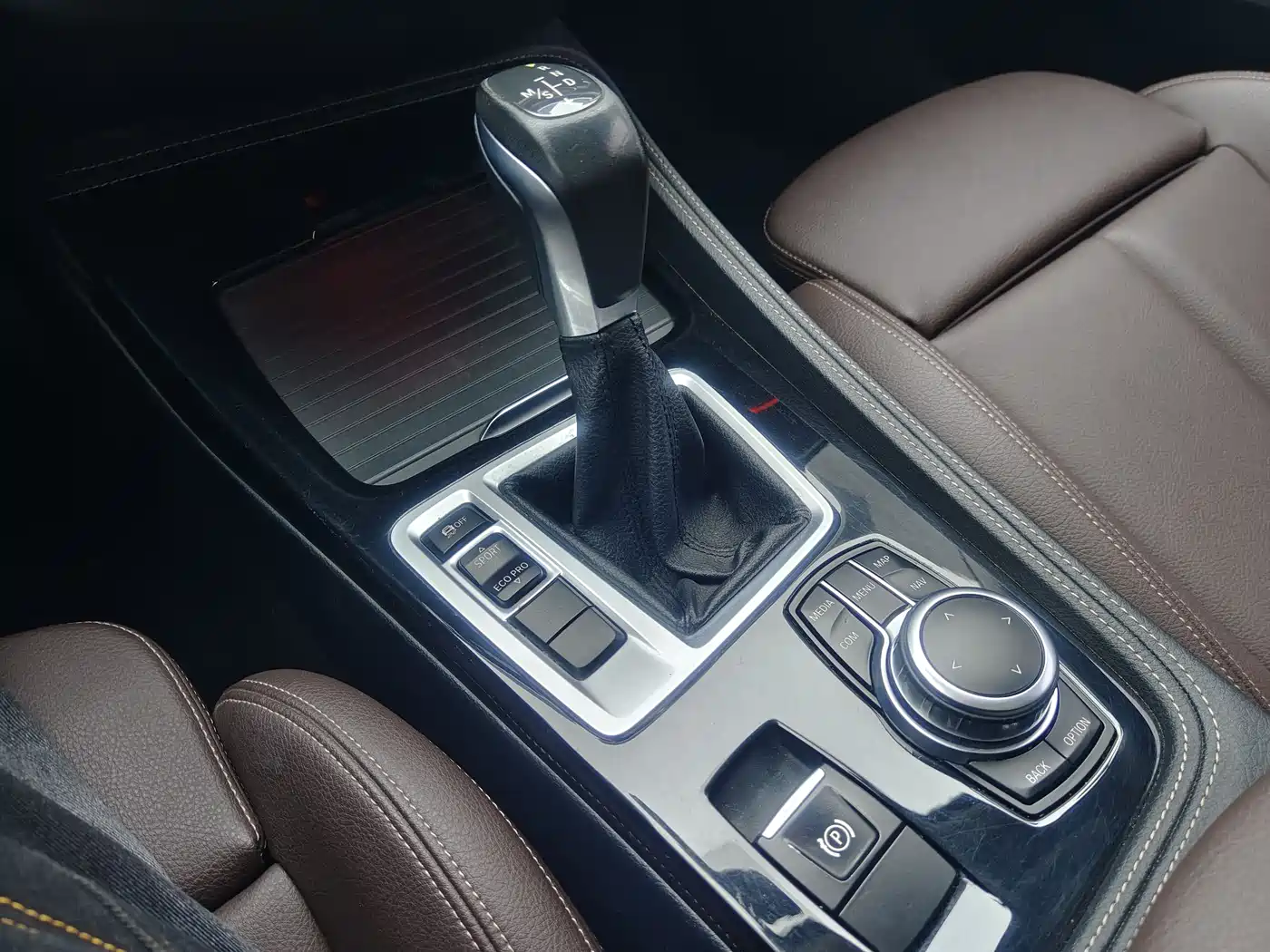 BMW 1 Series 2019 118i M Sport Package фото 7