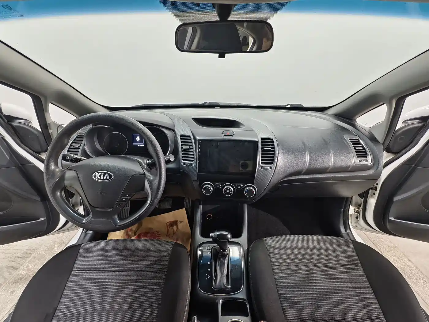 Фото 9 - Kia K3