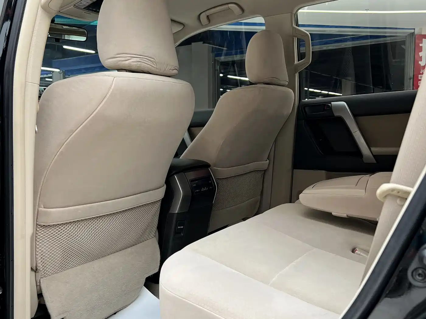 Toyota Prado (Import) 2010 2.7L Automatic Standard фото 4