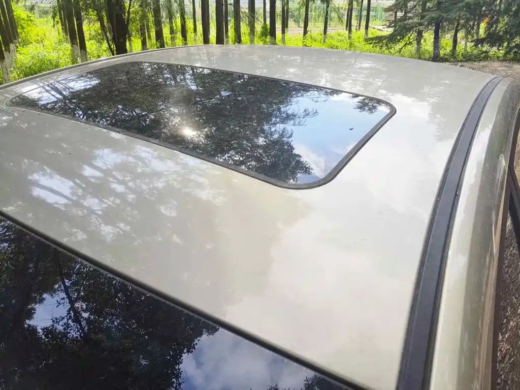Фото 6 - Roewe 360