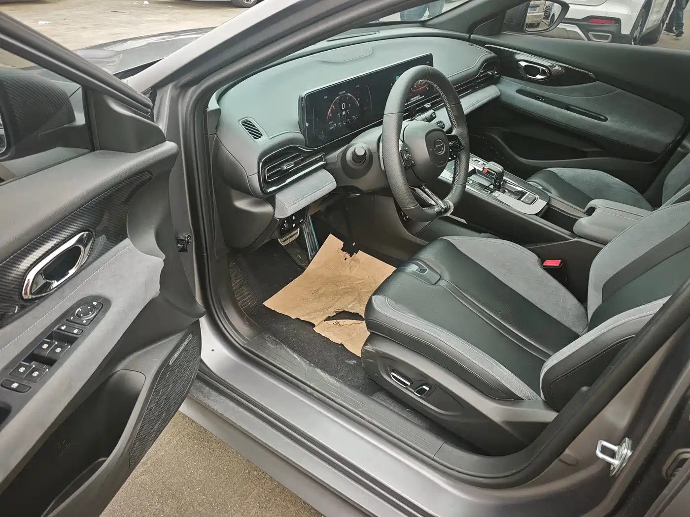 GAC Trumpchi Trumpchi Emkoo 2023 400T Auto R MAX фото 5