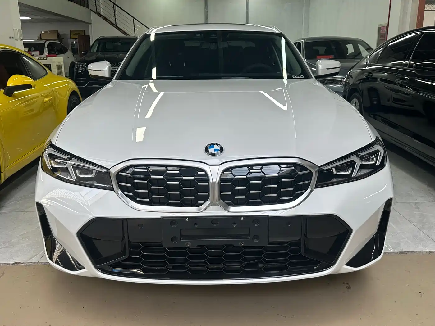 BMW 3 Series 2024 325Li M Sport Package фото 2