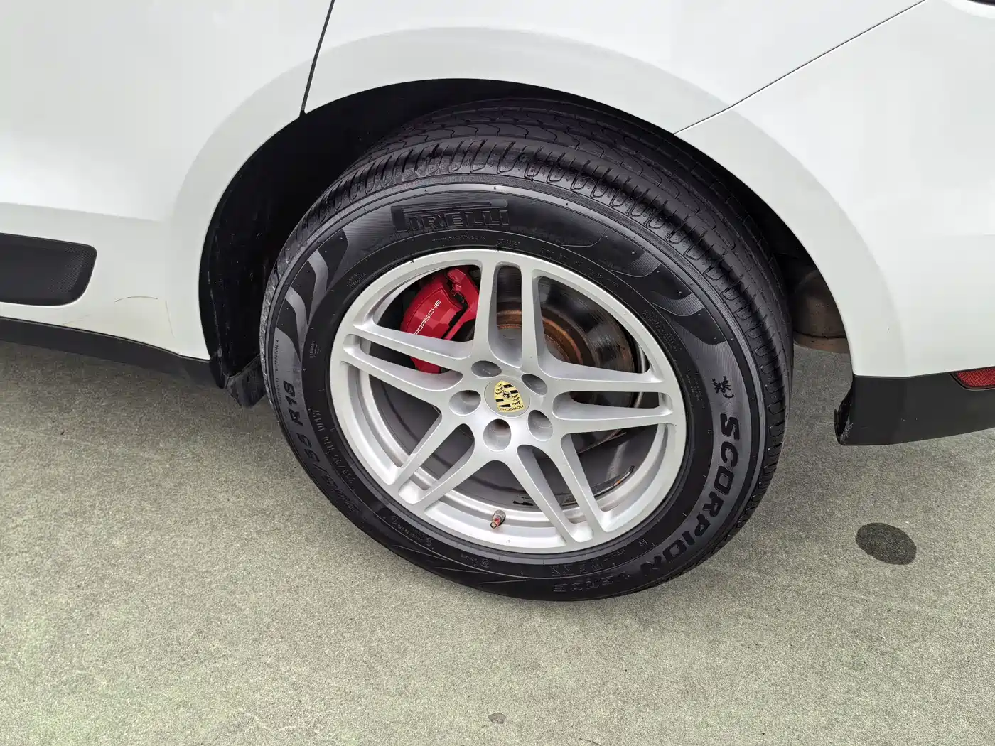 Porsche Macan 2018 Macan 2.0T фото 18