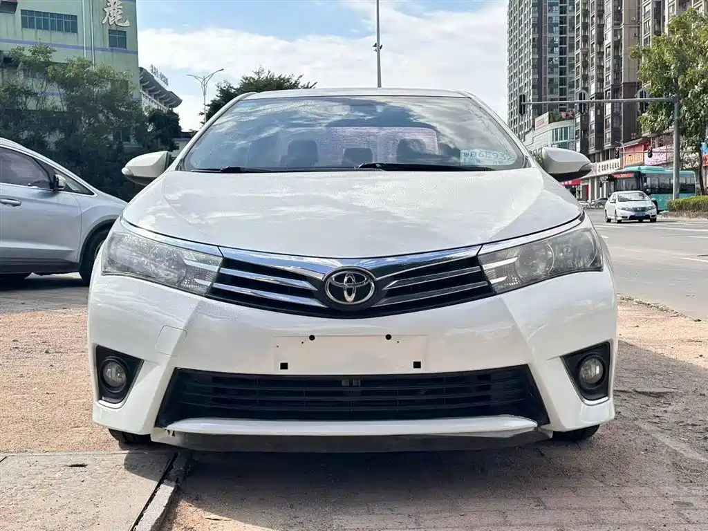 Toyota Corolla 2017 1.2T CVT GL фото 2