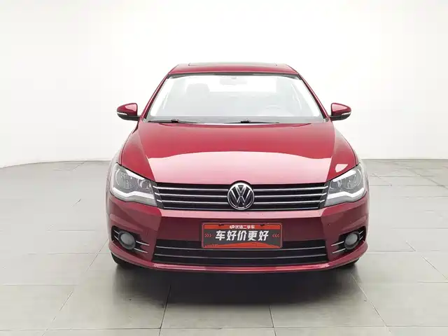 Volkswagen Bora 2013 1.6L Automatic Comfort Model — фото 3