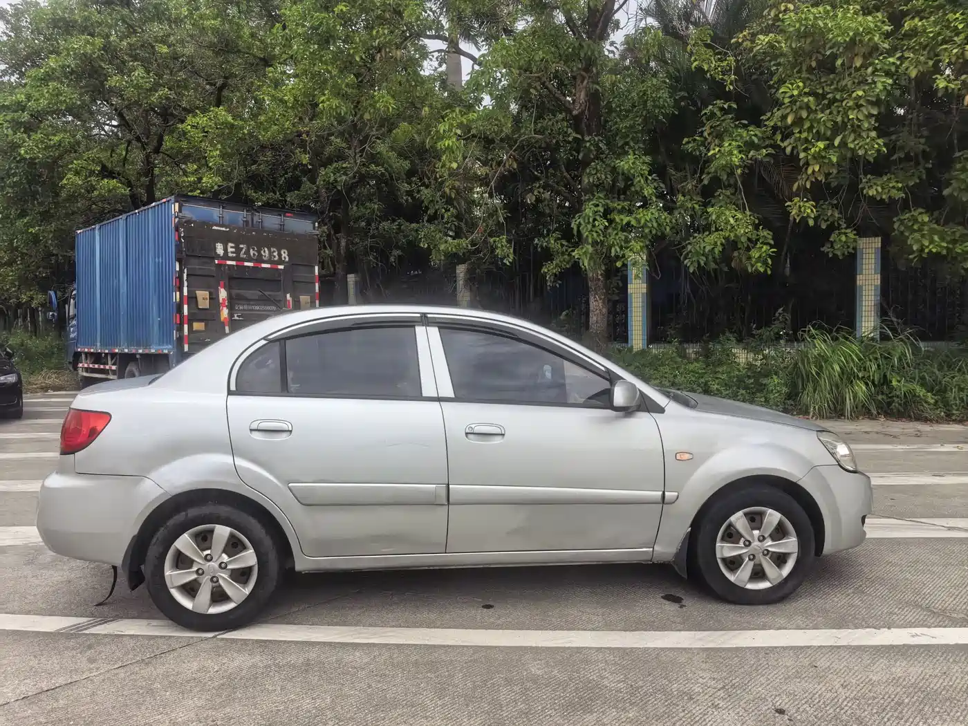 Kia Rio 2010 2007 1.4L MT GLS
