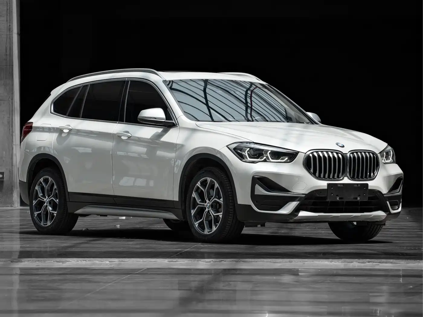 BMW X1 2022 sDrive20Li Premium фото 6