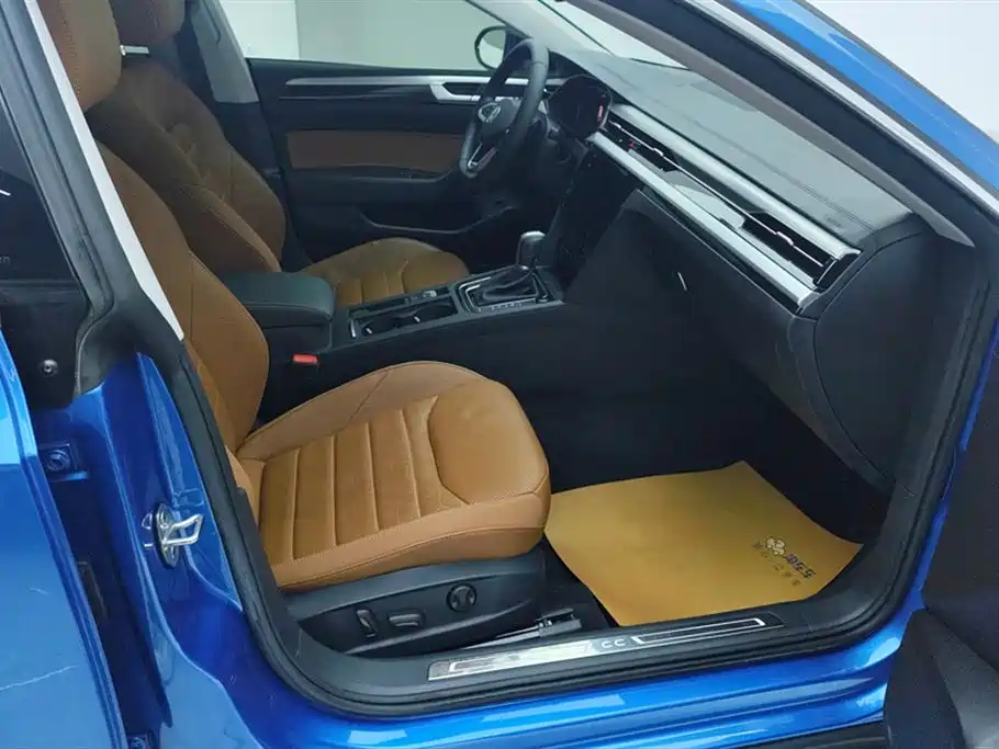 Volkswagen FAW-Volkswagen CC 2021 Shooting Brake 380TSI Hunter Heart Edition фото 8