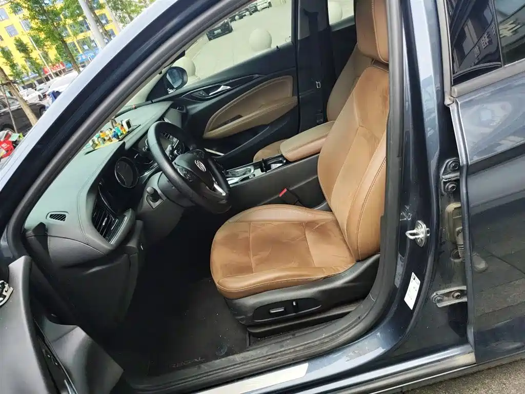 Buick Regal 2019 20T Elite China VI фото 8