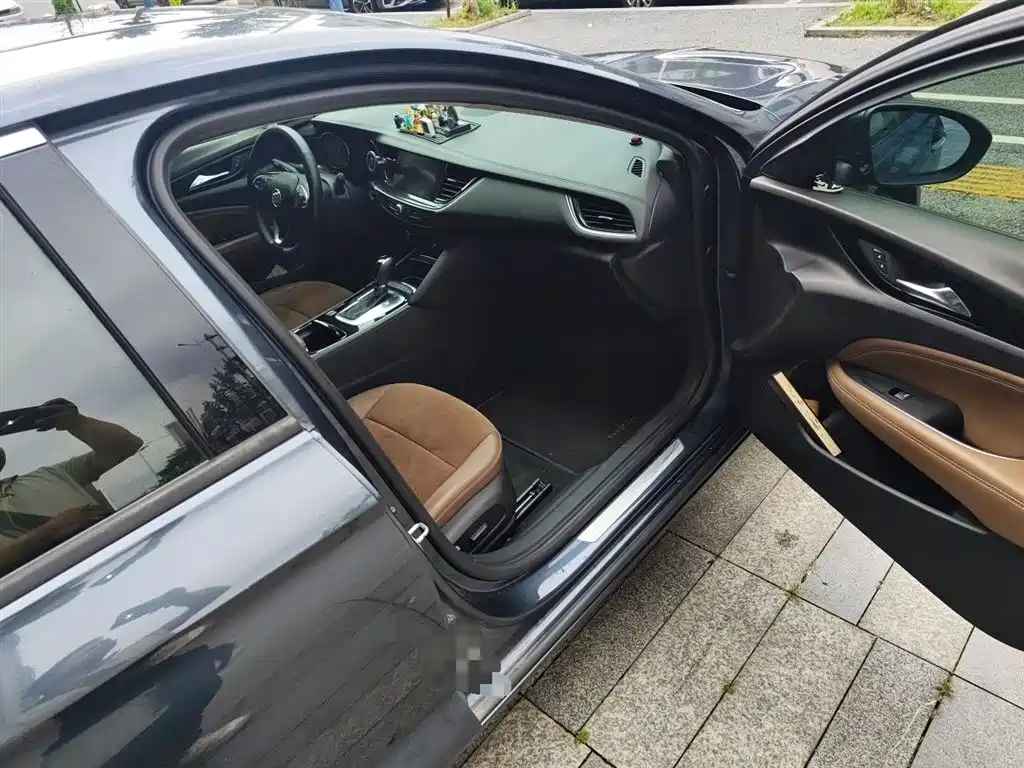 Buick Regal 2019 20T Elite China VI фото 20