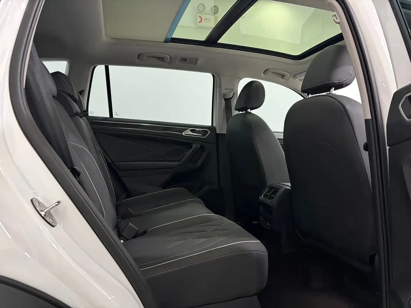Volkswagen Tiguan L 2023 280TSI 2WD Trend Limited Edition фото 15