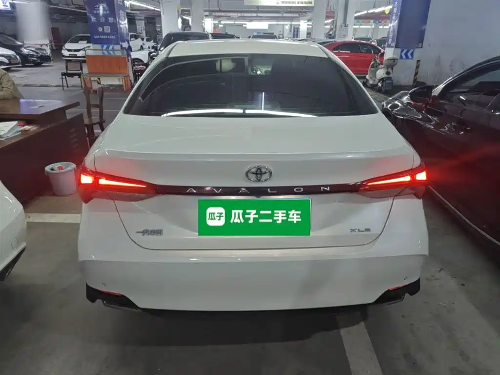 Toyota Avalon 2019 2.0L XLE Premium Edition (China VI) фото 5