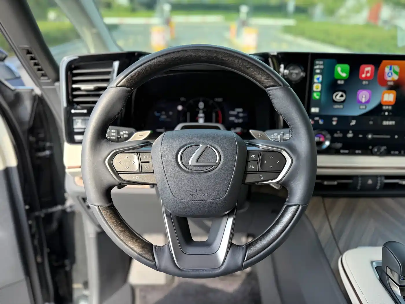 Lexus LM 2024 2023 500h 6-Seater Prestige Edition