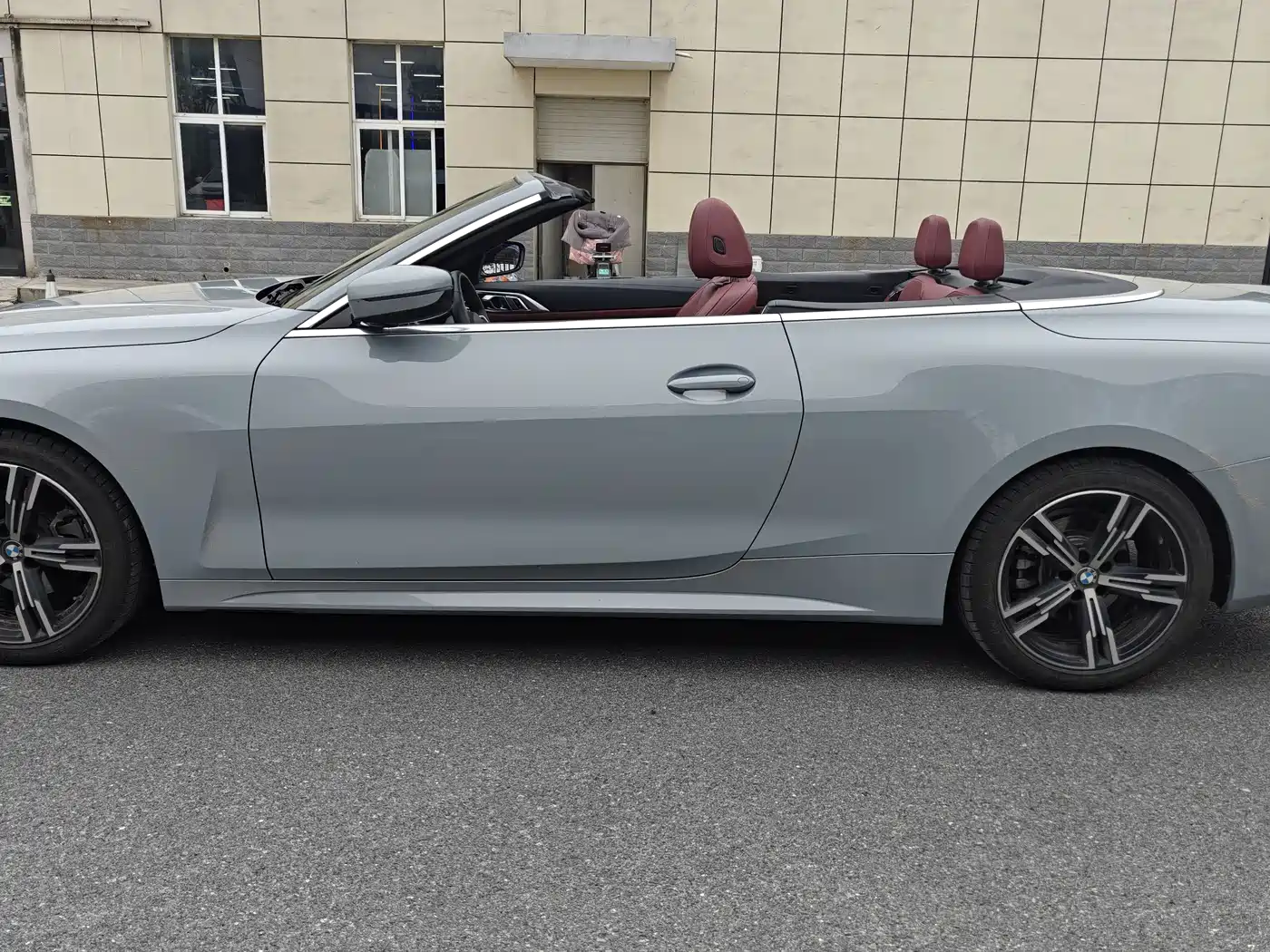 BMW 4 Series 2024 425i Convertible M Sport Package фото 4
