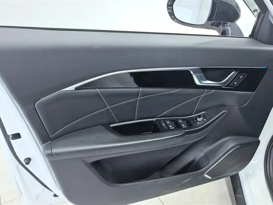 Besturn Bestune B70S 2023 2022 1.5T Smart Trend Commander