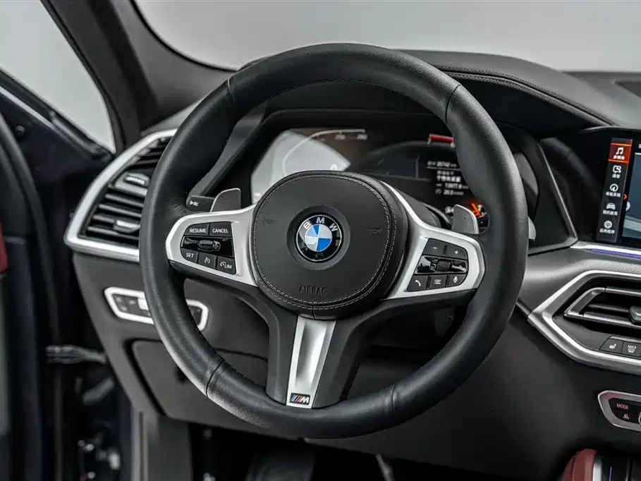 BMW X6 2021 xDrive30i M Sport Package фото 30