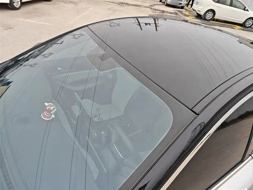 BYD Qin PLUS 2024 Glory Edition DM-i 55KM Leading фото 26