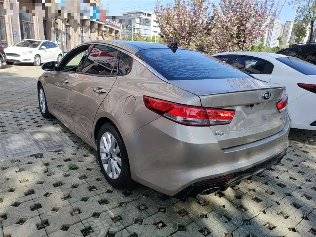 Kia K5 2016 1.6T Automatic LUX фото 23