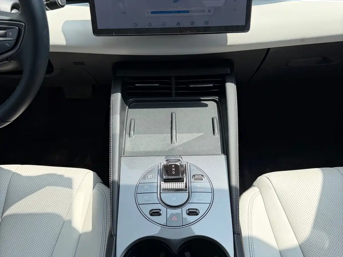 BYD Seal 06 New Energy 2024 DM-i 80KM Prestige фото 11