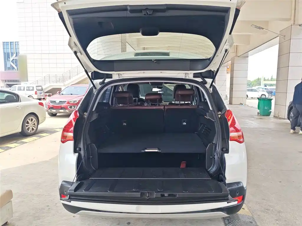 Peugeot 3008 2015 1.6THP Automatic Classic Edition фото 19