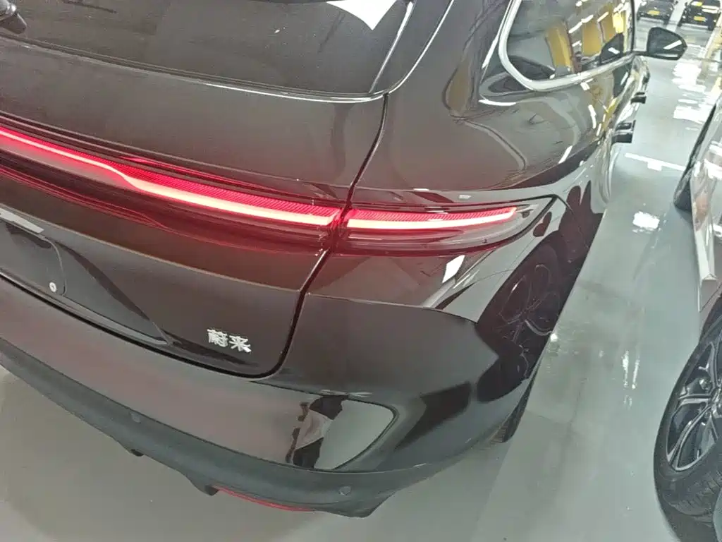 Фото 8 - NIO ET5T