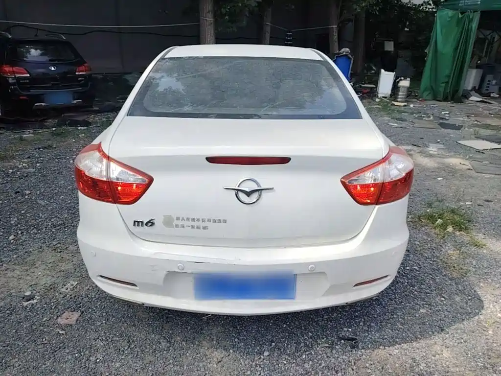 Haima M6 2015 2015 1.5T CVT Sport Intelligent