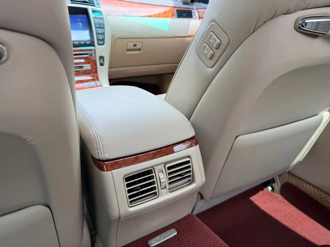 Toyota Crown 2008 2.5L 5th Anniversary Edition фото 18
