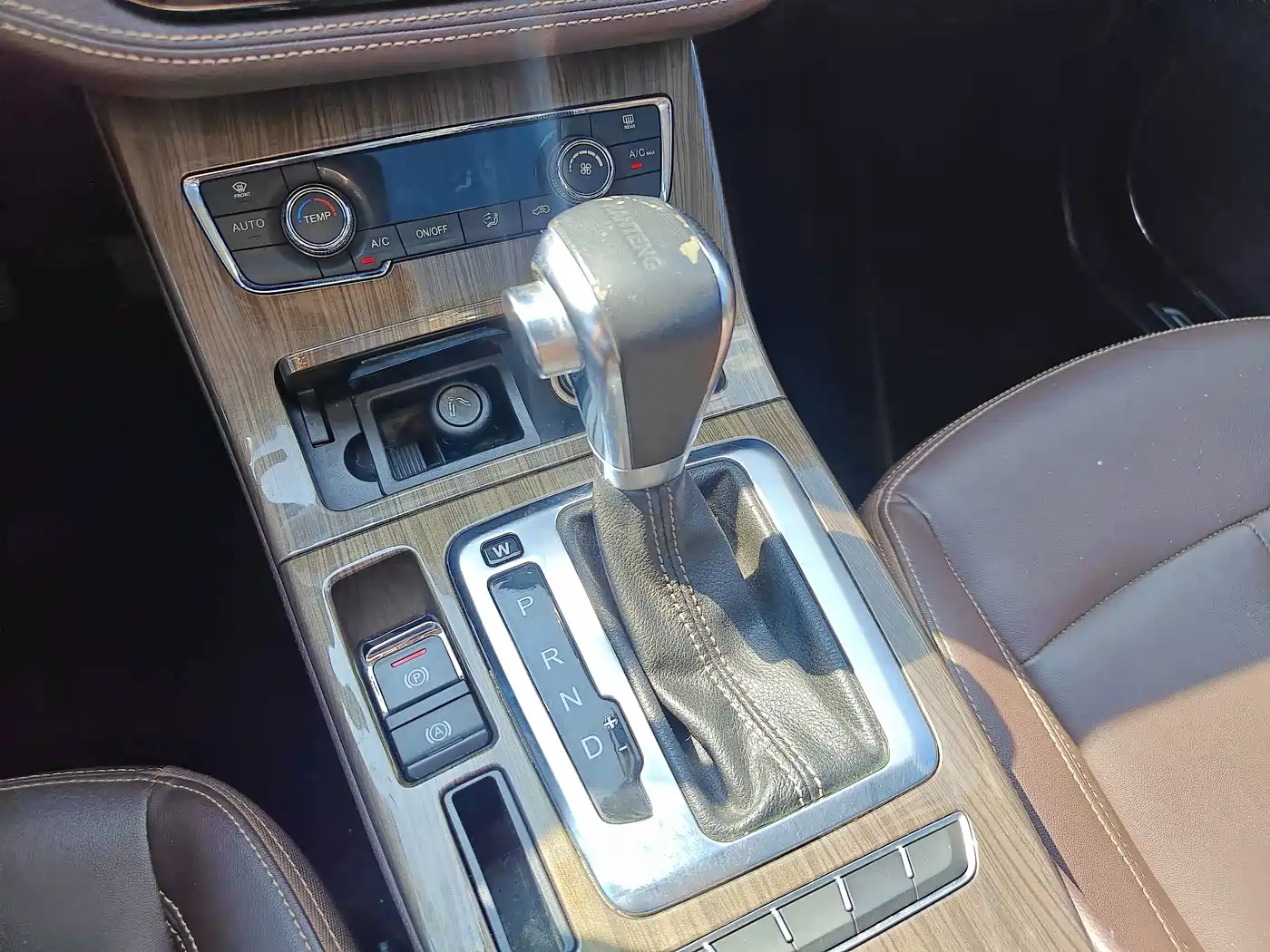 Hanteng Auto Hanteng X5 2019 2018 1.5T CVT Luxury Edition