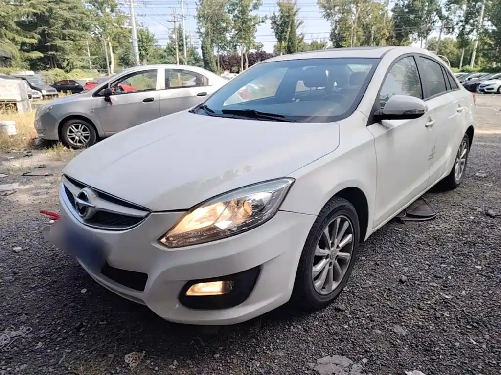 Haima M6 2015 2015 1.5T CVT Sport Intelligent