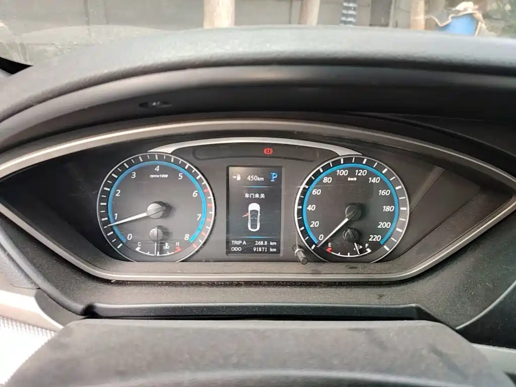 Haima M6 2015 2015 1.5T CVT Sport Intelligent