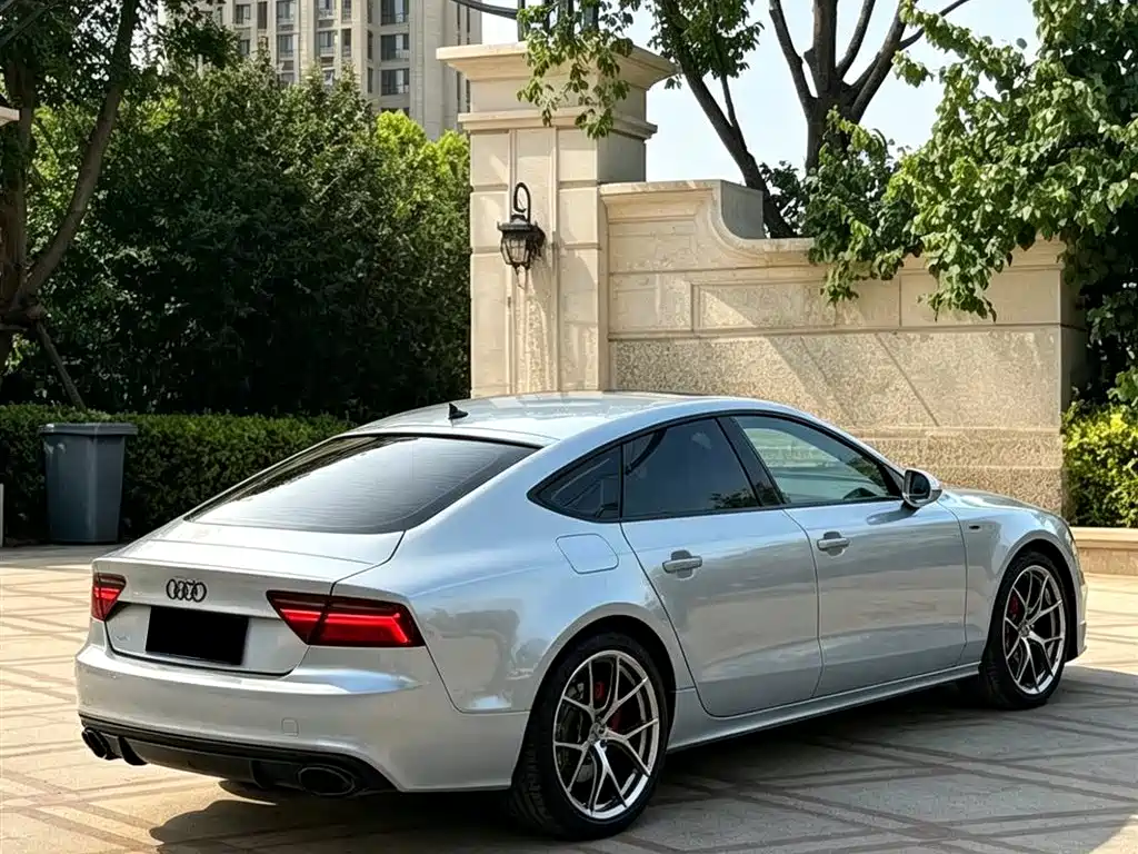 Audi A7 2012 3.0TFSI quattro Luxury Model фото 12