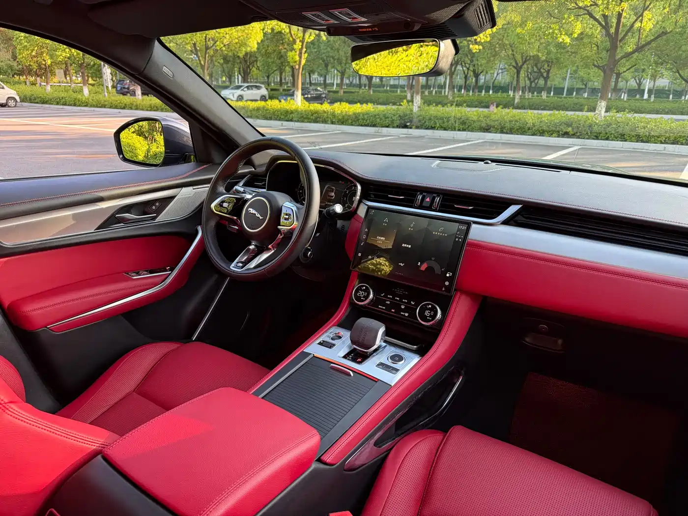 Jaguar F-Pace, миниатюра 15