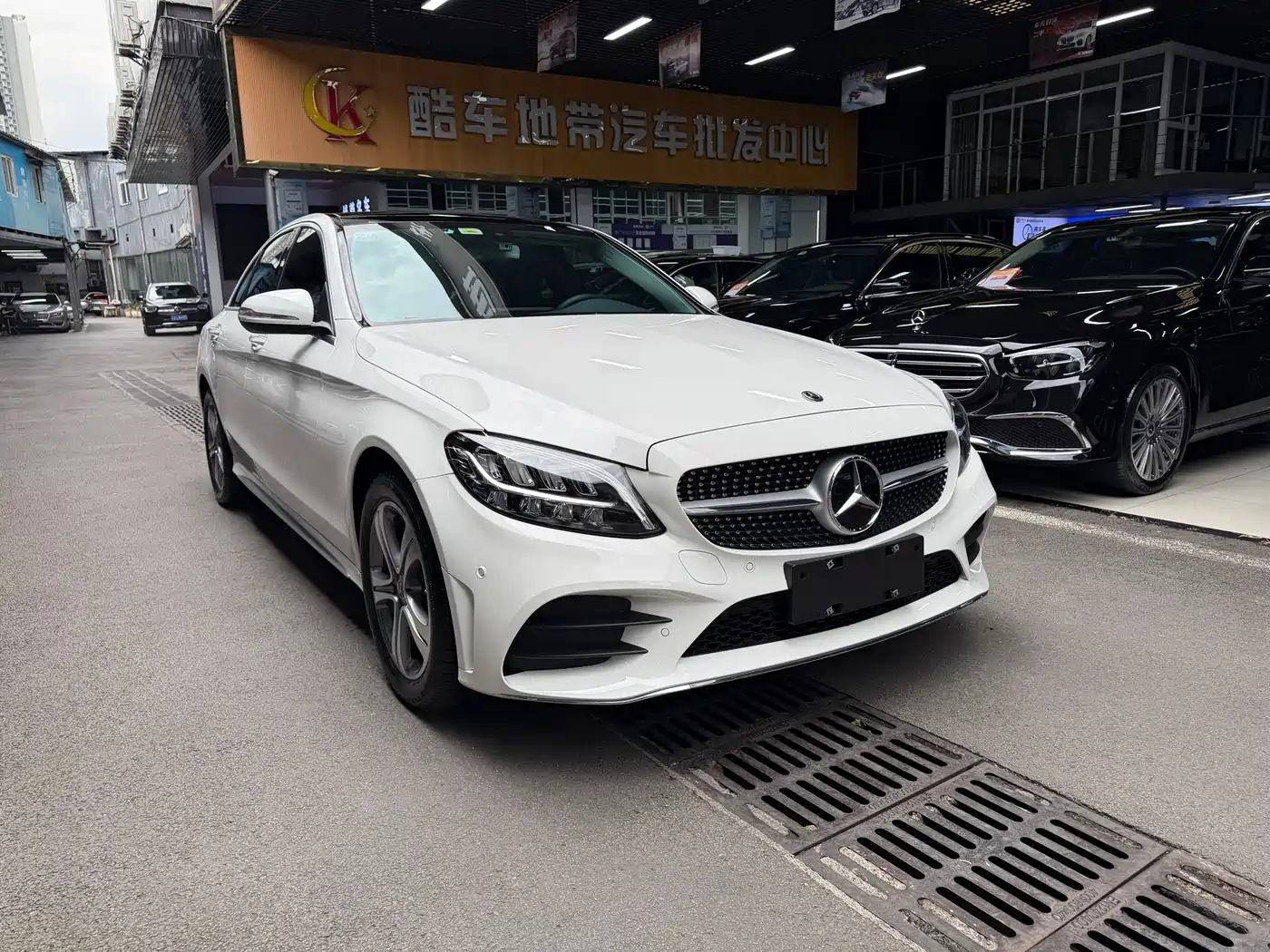 Mercedes-Benz C-Class 2019 Facelift C 260 L Sport фото 3