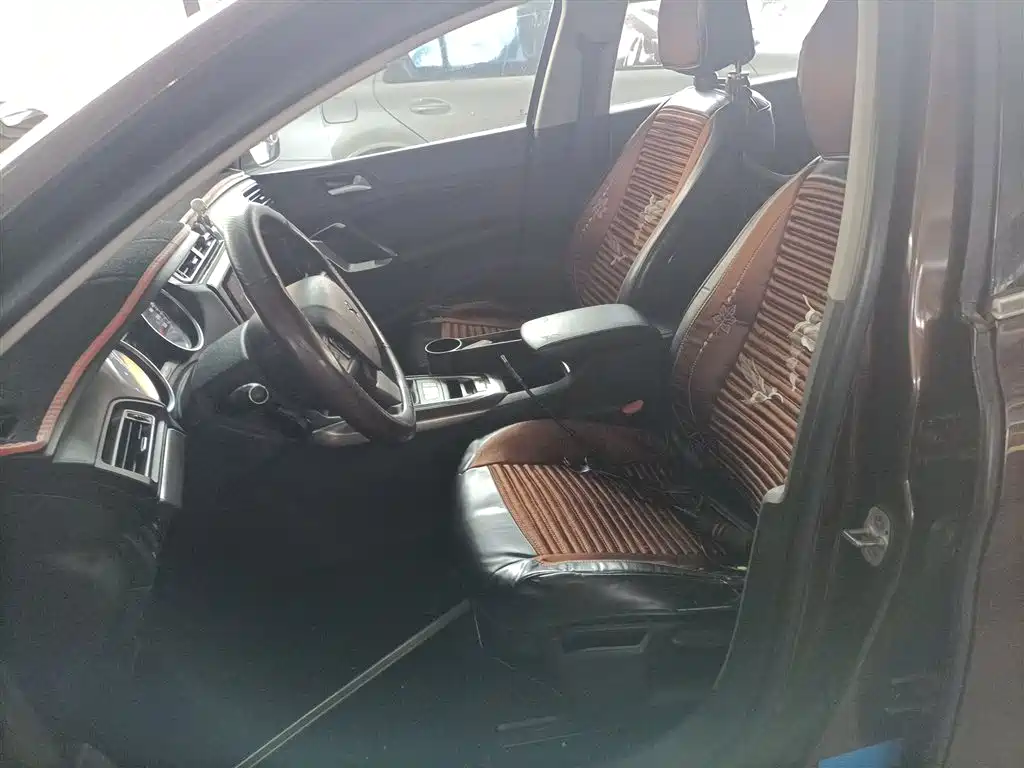 Peugeot 408 2014 1.8L Automatic Luxury Edition фото 15